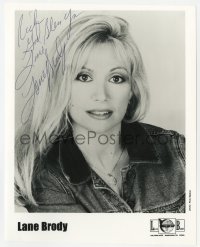 6s641 LANE BRODY signed 8x10.25 publicity still 1990s portrait of the sexy country music singer!