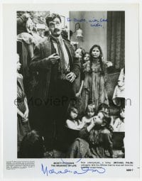 6s452 MICHAEL PALIN signed 8x10.25 still 1983 with kids in Monty Python's The Meaning of Life!