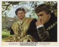 6s482 PAUL SCOFIELD signed color 8x10 still 1966 c/u with Robert Shaw in A Man For All Seasons!