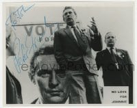 6s909 PETER FINCH signed 8x10 REPRO still 1980s campaigning scene in No Love For Johnny!