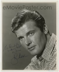 6s528 ROGER MOORE signed 8x10 still 1950s great youthful portrait before he was James Bond!