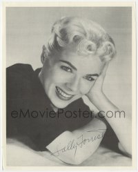 6s659 SALLY FORREST signed 8x10 publicity still 1980s smiling portrait of the sexy blonde actress!