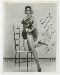 6s556 SUE ANE LANGDON signed 8x10.25 still 1965 as sexy showgirl from When The Boys Meet The Girls!