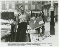 6s574 TOM SELLECK signed 7.5x9.5 still 1984 making a getaway that could cost his life in Lassiter!