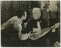 6s091 VINCENT PRICE signed deluxe 10.5x13.5 still 1960 close up with Mark Damon from House of Usher!