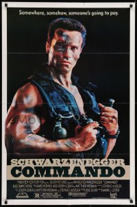 7b201 COMMANDO 1sh 1985 Arnold Schwarzenegger is going to make someone pay!