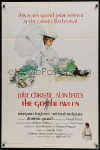 7b354 GO BETWEEN 1sh 1971 art of Julie Christie with umbrella, directed by Joseph Losey