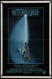 7p679 RETURN OF THE JEDI 1sh 1983 George Lucas, art of hands holding lightsaber by Reamer!