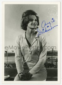 7s849 ANGIE DICKINSON signed 4.25x6 REPRO still 1980s sexy seated portrait smiling outdoors!
