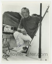 7s650 BILL WILLIAMS signed 8x10 publicity still 1970s great candid close up on his boat!