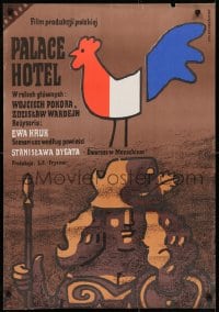 7t715 PALACE HOTEL Polish 25x36 1977 Jan Mlodozeniec art of red, white & blue rooster!