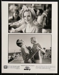 7w970 THERE'S SOMETHING ABOUT MARY presskit w/ 4 stills 1998 Stiller, Diaz, Farrelly, coolest cover