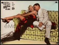 7y078 SEVEN YEAR ITCH German LC R1966 Billy Wilder, sexy Marilyn Monroe & Tom Ewell on couch!