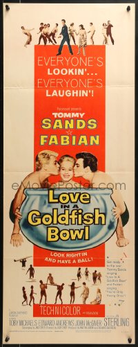 8g230 LOVE IN A GOLDFISH BOWL insert 1961 great art of Tommy Sands & Fabian kissing pretty girl!