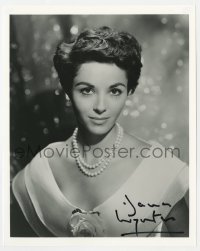8y685 DANA WYNTER signed 8x10 REPRO still 1980s close portrait of the beautiful English actress!
