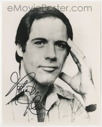 8y930 ROBERT KLEIN signed 8x10 REPRO still 1980s head & shoulders portrait with hand on face!