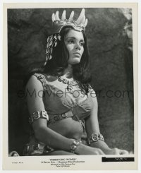 9h764 PREHISTORIC WOMEN 8x10 still 1966 c/u of sexy Martine Beswick as the cavewoman queen!