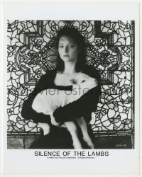 9h851 SILENCE OF THE LAMBS 8x10 still 1991 Jodie Foster holding lamb by Ken Regan, ultra rare!