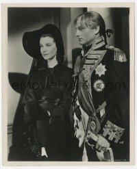 9h909 THAT HAMILTON WOMAN 8.25x10 still 1941 great close up of Laurence Olivier & Vivien Leigh!