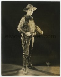 9h980 WILLIAM S. HART deluxe 7.5x9.5 still 1920s full-length portrait of the cowboy star by Evans!