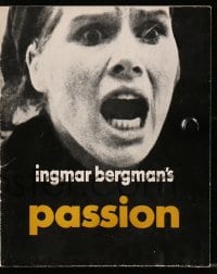 9m945 PASSION Danish program 1970 Ingmar Bergman's En Passion, close up of terrified Liv Ullmann!