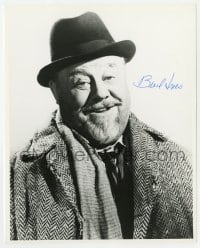 9r806 BURL IVES signed 8x10 REPRO still 1970s great close up smiling wearing coat & hat!