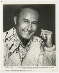 9r388 HENRY MANCINI signed 8x10.25 still 1978 great smiling portrait of the music composer!