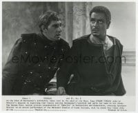 9r440 LAURENCE OLIVIER signed 8.25x10 still 1966 c/u with Frank Finlay in Shakespeare's Othello!
