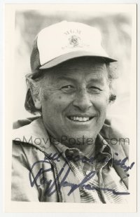 9r658 RAY HARRYHAUSEN signed 4x6 publicity photo 1980s the special effects legend wearing MGM hat!