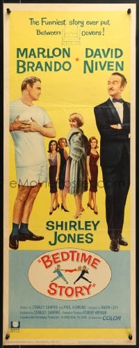9z016 BEDTIME STORY insert 1964 great image of Marlon Brando, David Niven & Shirley Jones!
