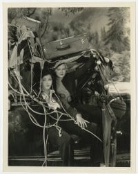 1a092 BACKS TO NATURE 8x10.25 still 1933 Thelma Todd & Patsy Kelly's luggage collapses into car!