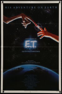 1g358 E.T. THE EXTRA TERRESTRIAL studio style 1sh 1982 Drew Barrymore, Steven Spielberg, Alvin art!