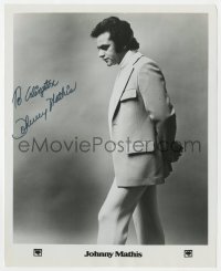 1h593 JOHNNY MATHIS signed 8x10 music publicity still 1980s great portrait of the singer!