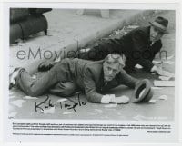 1h418 KIRK DOUGLAS signed 8x10 still 1986 on the street with Burt Lancaster in Tough Guys!