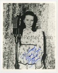 1h947 MARGARET O'BRIEN signed 8x10.25 REPRO still 1980s when she was a child star by microphone!