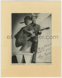 1h035 ROY ROGERS signed & matted 8x10 magazine photo in 11x14 display 1940s playing guitar!