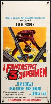 1t989 THREE FANTASTIC SUPERMEN Italian locandina 1967 artwork of heroes & thief with money bag!