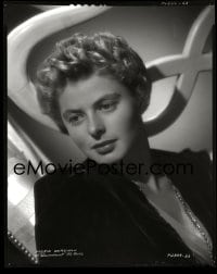 1x071 INGRID BERGMAN 8x10 negative 1943 great head & shoulders portrait at Paramount Pictures!
