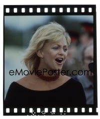1x433 GOLDIE HAWN English 3x3 transparency 1987 close up talking into microphone during interview!