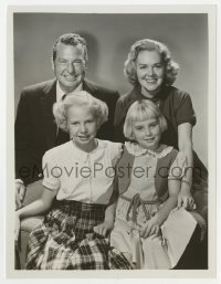2a023 ALICE FAYE/PHIL HARRIS 7x9.25 radio publicity still 1953 family portrait with their children!
