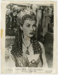 2a117 CAESAR & CLEOPATRA 8x10.25 still 1946 best c/u of sexy Vivien Leigh as Queen of the Nile!