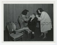 2a260 EASTER PARADE candid 4x5 still 1948 appealingly beautiful Judy Garland gets final touches!