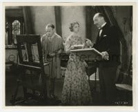 2a415 HIS DOUBLE LIFE deluxe 8x9.75 still 1933 Lillian Gish & Love look at Roland Young's painting!