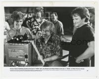 2a431 HOOK candid 8x10 still 1991 Steven Spielberg on set with Julia Roberts & Robin Williams!