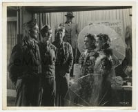 2a439 HUMAN COMEDY 8.25x10 still 1943 Donna Reed & friend flirt with Robert Mitchum & soldiers!