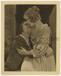 2a468 IRON MASK deluxe 8x10 still 1929 Douglas Fairbanks Sr. as D'Artagnan romancing De La Motte!