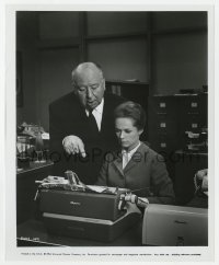 2a605 MARNIE candid 8.25x10 still 1964 Alfred Hitchcock shows Tippi Hedren how to act at typewriter!