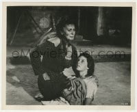 2a923 TWO WOMEN 8.25x10 still 1961 Vittorio De Sica's La Ciociara, Sophia Loren, Eleonora Brown