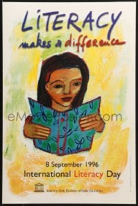 2b424 LITERACY MAKES A DIFFERENCE 16x24 special poster 1986 UNESCO, International Literacy Day!