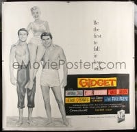 2h003 GIDGET linen 6sh 1959 cute Sandra Dee sits on James Darren & Cliff Robertson's shoulders!